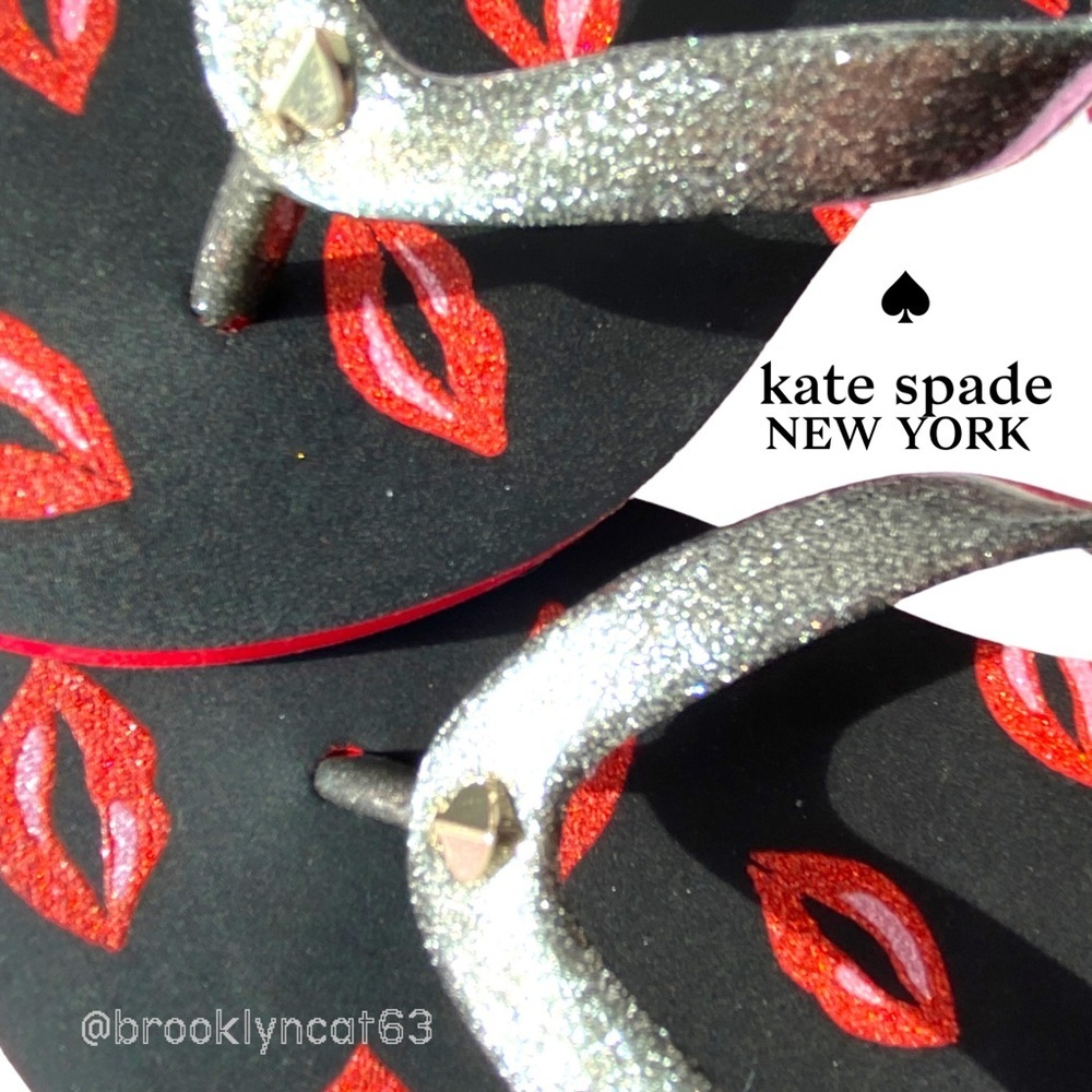 Kate Spade New York Fiji Flip Flops Sandals Lips Lingonberry Black Red SZ 6 - Picture 9 of 11